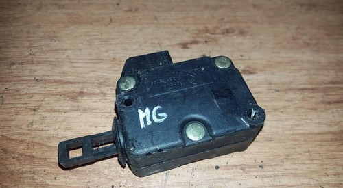 Actuator fuel filler flap - ,